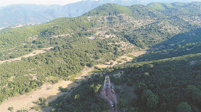 Οι μοναχές και οι πυλώνες του «διαβόλου» – Πώς έχει κολλήσει μια επένδυση 110 εκατ. ευρώ