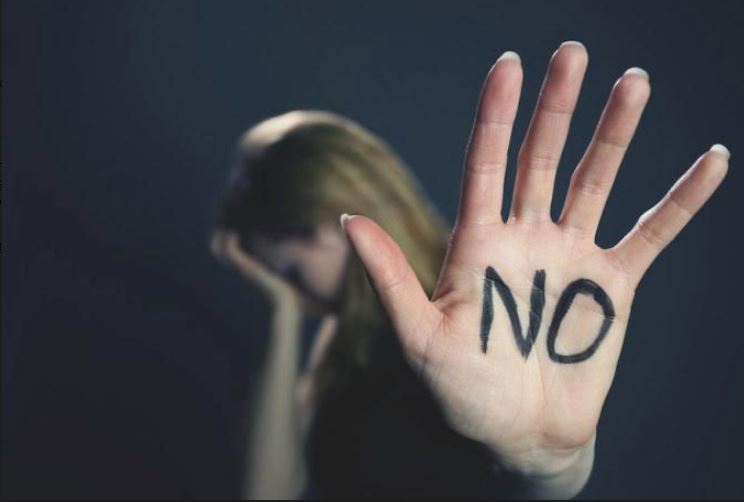 Σοκ στη Ρόδο από μηνύσεις για βιασμό σε βάρος γυναικολόγου