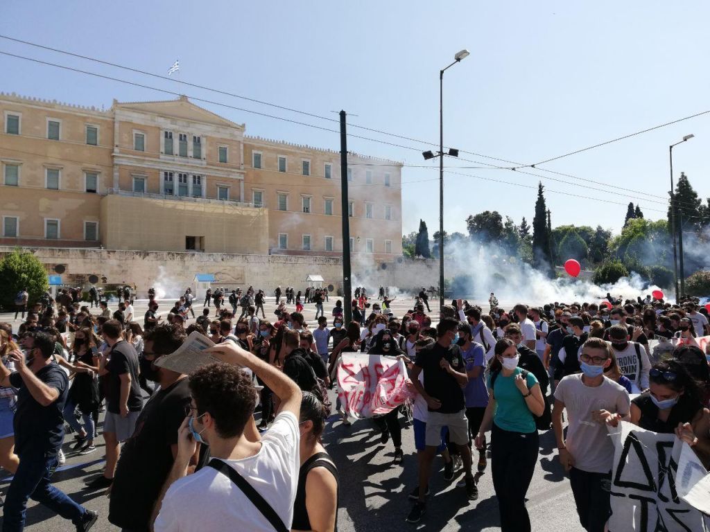 Καταλήψεις: Η κυβέρνηση κατηγορεί την αντιπολίτευση για τις καταλήψεις