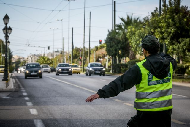 Πέτσας : Φρένο στις σκέψεις για μετακινήσεις από νομό σε νομό στις γιορτές