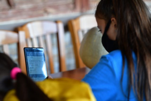 ΟΗΕ : Χωρίς πρόσβαση στο διαδίκτυο 1,3 δισεκατομμύριο παιδιά ηλικίας 3 με 17 ετών