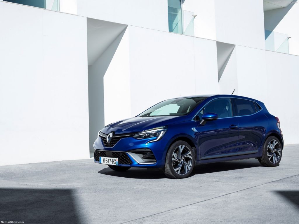 Renault Clio E-TECH: Δίνει έμφαση στην οικονομία με σύμμαχο την υβριδική τεχνολογία