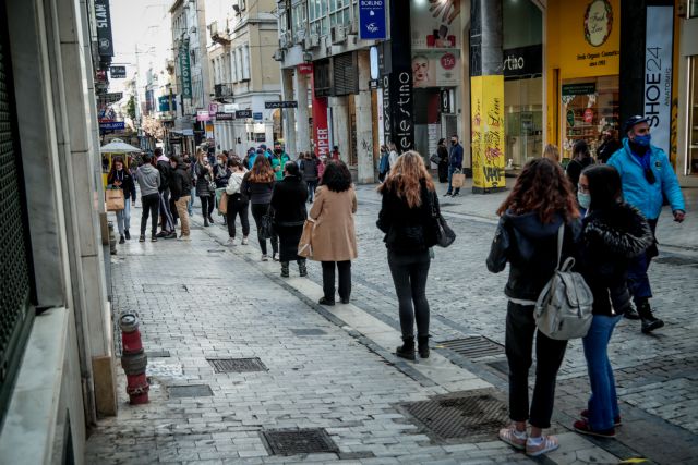 Περισσότερα τεστ και αυστηρότερα μέτρα κατά των μεταλλάξεων συστήνει ο Βατόπουλος