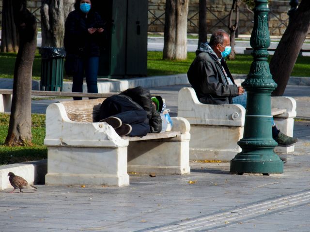 Ο Δήμος Αθηναίων ανοίγει τους θερμαινόμενους χώρους για τους άστεγους ενόψει της κακοκαιρίας