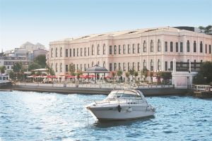 Από το Four Seasons στα yachts και το Swissotel των Διερευνητικών