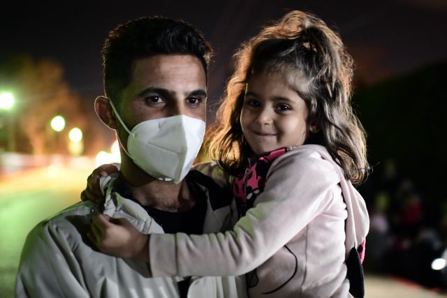 Μηταράκης στο MEGA : Θα εμβολιαστούν κανονικά πρόσφυγες και μετανάστες