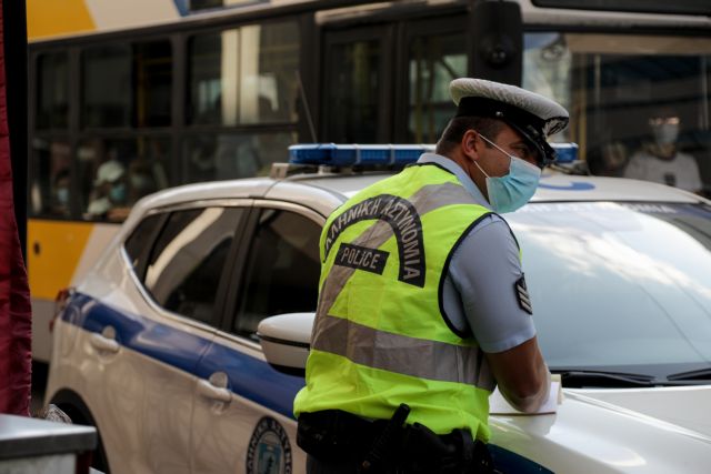 Κοροναϊός : 17 συλλήψεις για παράβαση των μέτρων το Σάββατο