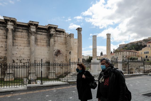 Διέξοδο αποσυμπίεσης για τον κόσμο αναζητεί η κυβέρνηση – Σήμερα οι αποφάσεις των λοιμωξιολόγων