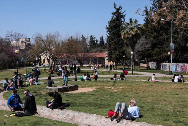 Ποιοι και πώς κλειδώνουν τη σύνταξη πριν από τα 62 έτη