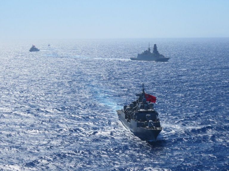 Διάβημα της Ελλάδας στην Τουρκία για την παρενόχληση του γαλλικού πλοίου L’ Atalante