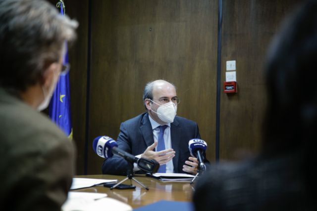Χατζηδάκης: Ο ΣΥΡΙΖΑ υπέγραψε οδηγία της ΕΕ για ατομικές συμβάσεις και μας κατηγορεί επειδή την εφαρμόζουμε