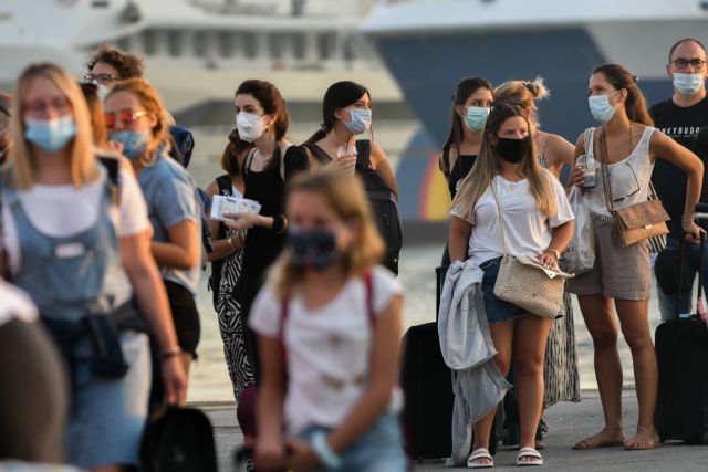 Aπό 14 Μαΐου απαγόρευση κυκλοφορίας στις 00:30, κατάργηση SMS, ελεύθερα ταξίδια