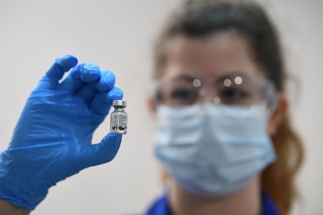 Χανιά: Επιπλοκές σε 50χρονη νοσηλεύτρια μετά τον εμβολιασμό της