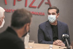 ΣΥΡΙΖΑ: Το παρασκήνιο μιας «καμένης» πρότασης μομφής