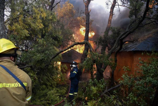 Ολονύχτιο θρίλερ στην Αχαΐα – 15 μεταφέρθηκαν σε νοσοκομείο