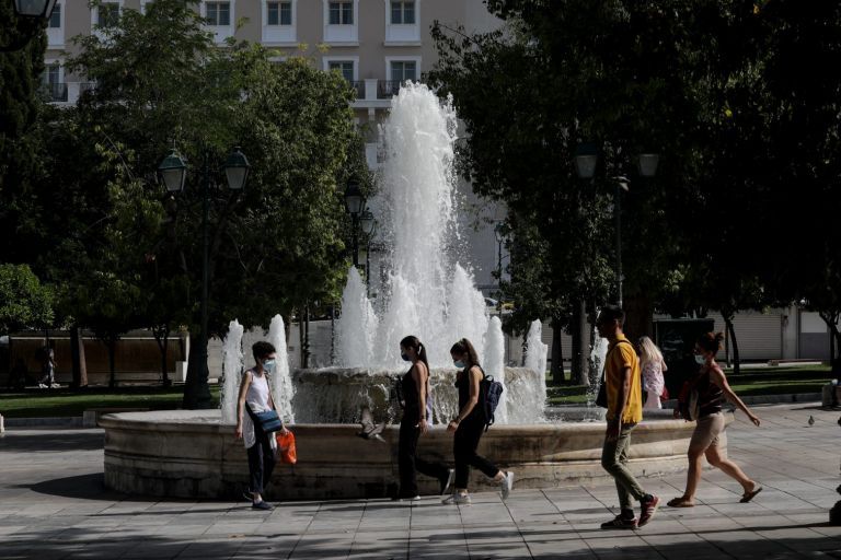 Πρώτη με πάνω από 1.000 κρούσματα η Αττική