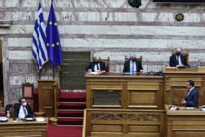 Δημοσκόπηση: «Κόκκινη κάρτα» στην ΝΔ για την πανδημία – Δέκα μονάδες διαφορά από ΣΥΡΙΖΑ