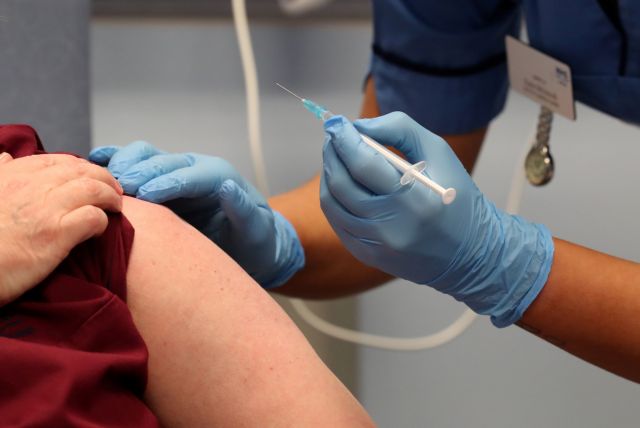 Βόλος – Σε επ’ αόριστον αναστολή 10 ανεμβολίαστοι εργαζόμενοι σε γηροκομείο