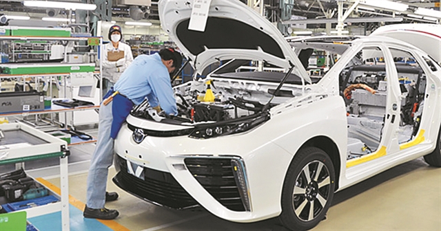 Μείωση στην παραγωγή της Toyota λόγω έλλειψης chips