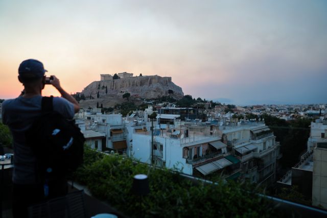 Κοροναϊός – Μια ανάσα από τα 1000 κρούσματα η Αττική