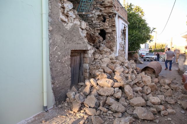 Παπαδόπουλος – Οι πρωινοί σεισμοί στη Ρόδο δεν σχετίζονται με αυτούς στην Κρήτη
