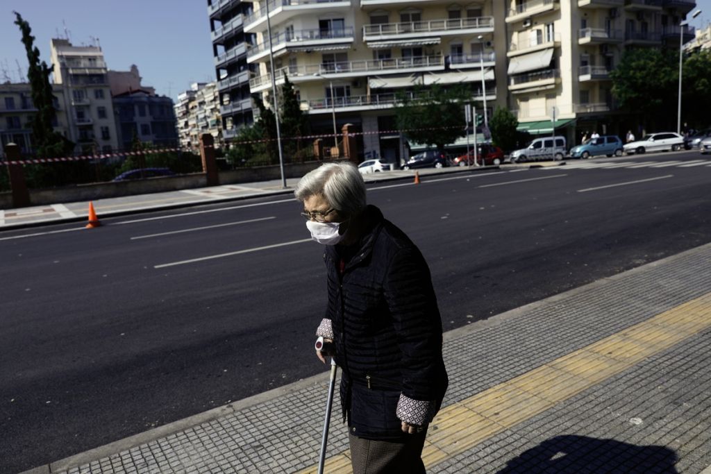 Κοροναϊός – Το επικίνδυνο «κοκτέιλ» που προκαλεί ανησυχία στη Θεσσαλονίκη – Έρχεται πίεση και στα παιδιατρικά νοσοκομεία