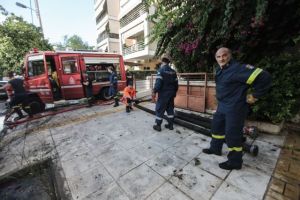 Έπεσε μπαλκόνι πολυκατοικίας στο Χαλάνδρι – Εκκενώθηκε το κτίριο