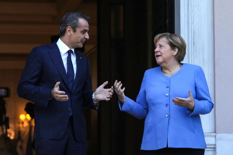 Mitsotakis tells Merkel that ‘West’s calm often encourages Turkey’s arbitrary action