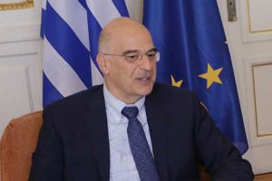 Η  Ελλάδα θωρακίζεται και ενισχύει τη διεθνή παρουσία της