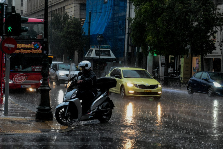 Διακοπή της κυκλοφορίας οχημάτων στην Ποσειδώνος