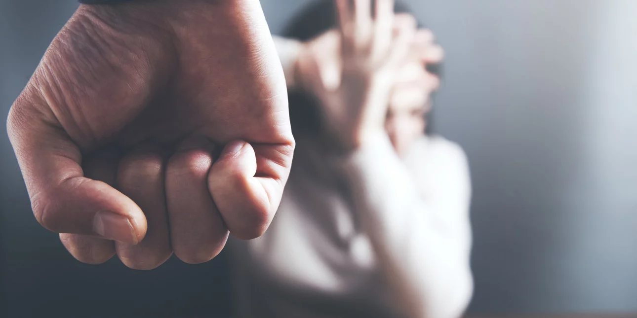 Εδεσσα – Στον εισαγγελέα ο 33χρονος που ξυλοκόπησε 17χρονη επειδή του ζήτησε να χωρίσουν