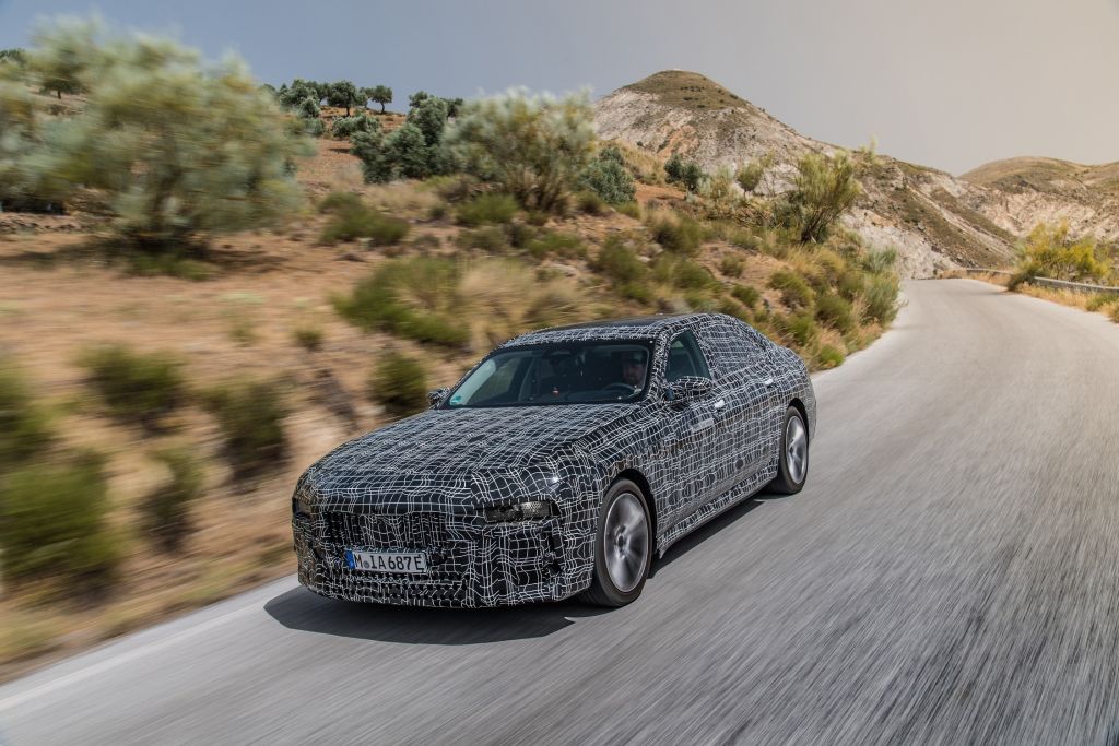Σκληρές δοκιμές για το νέο ηλεκτρικό μοντέλο της BMW