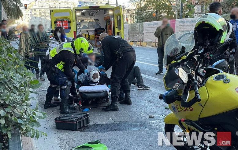 Τροχαίο με μηχανές στην Πανεπιστημίου