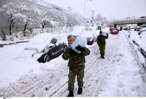 Θεοδωρικάκος: Προτεραιότητα η μάχη για τον απεγκλωβισμό ανθρώπων – Υπάρχουν βαριές ευθύνες