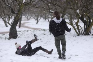 Εκτακτο δελτίο της ΕΜΥ – Ερχονται ψύχος και πυκνές χιονοπτώσεις – Πώς θα κινηθεί η κακοκαιρία «Ελπίς»