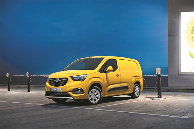 Opel: Ηλεκτρικά και τα βαν της