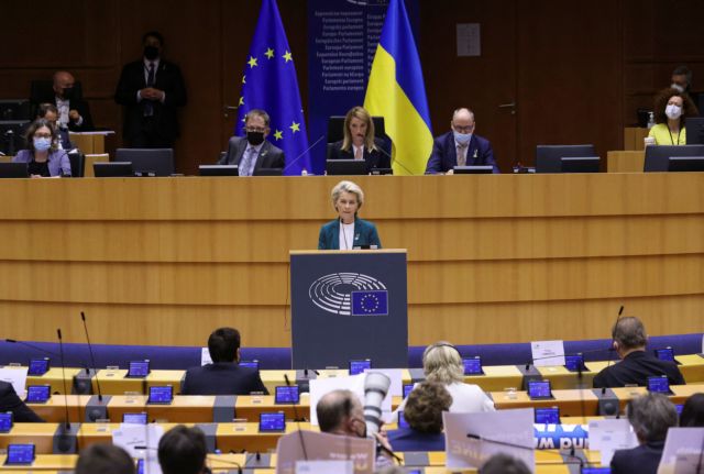 Φον ντερ Λάιεν, Σαρλ Μισέλ: «Ο Πούτιν ένωσε ΕΕ και ΝΑΤΟ – Να εξετάσουμε σοβαρά την ένταξη της Ουκρανίας»