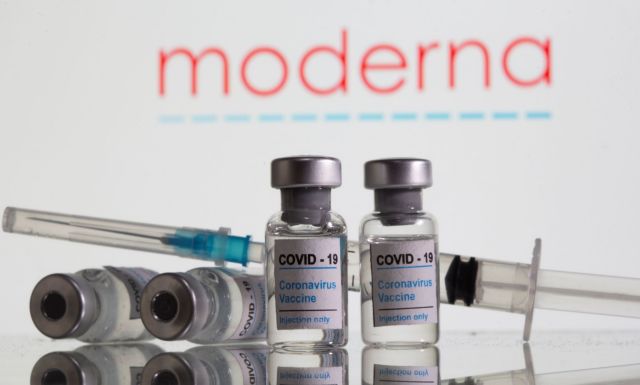 Κοροναϊός: Αίτημα της Moderna στον FDA για δεύτερη αναμνηστική δόση του εμβολίου της