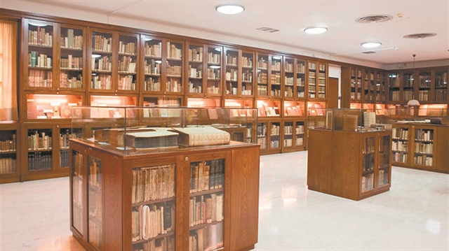 Τα άγνωστα αρχεία της Βιβλιοθήκης της Ανδρίτσαινας