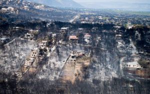 Φωτιά στο Μάτι: Ποινική αναβάθμιση της κατηγορίας για πέντε πρώην υψηλόβαθμα στελέχη της Πυροσβεστικής