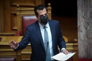 Πλεύρης: Άμεση η καταβολή των εφημεριών στο υγειονομικό προσωπικό