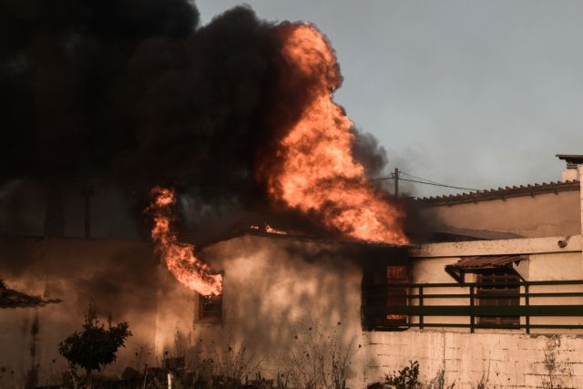 Φωτιά στην Πεντέλη: Αυτοκτόνησε 84χρονος όταν είδε το σπίτι του να καίγεται