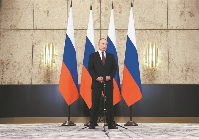 Ο Πούτιν αναζητεί απεγνωσμένα συμμάχους