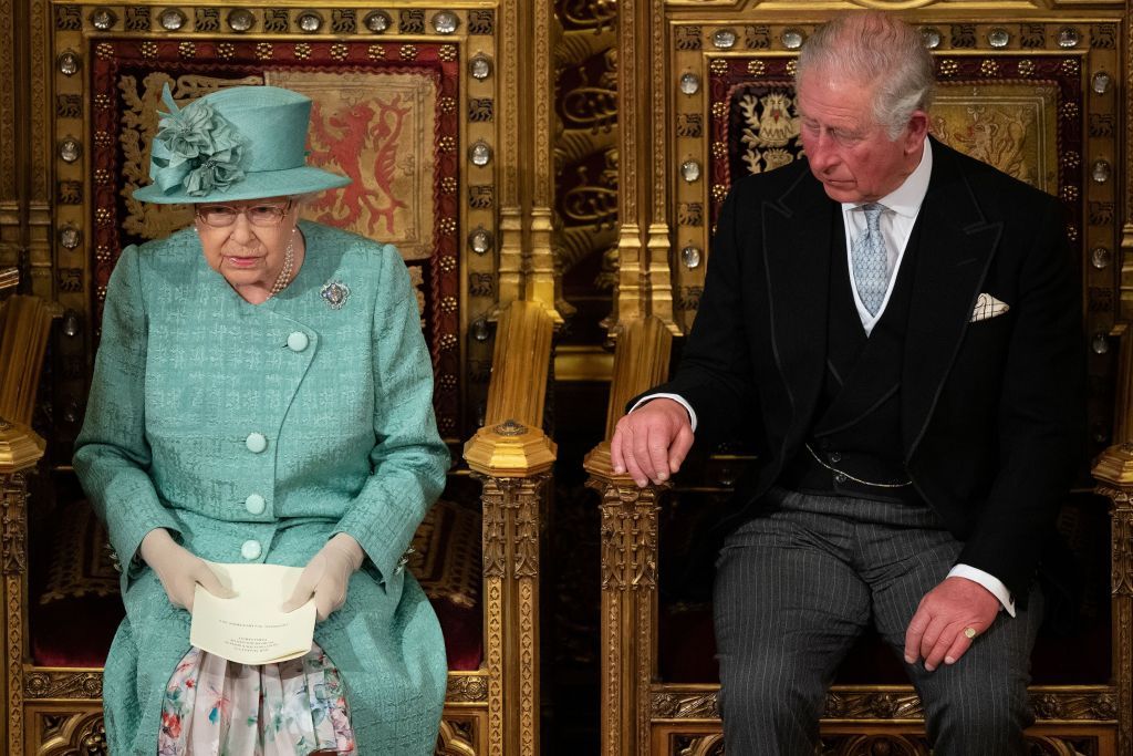 Κάρολος Γ’: Το προφίλ του νέου βασιλιά της Βρετανίας – Τι λένε όσοι τον ξέρουν