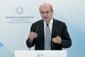 Χατζηδάκης: Πάνω από 1,5 εκατ. συνταξιούχοι θα δουν αυξήσεις στις συντάξεις τους