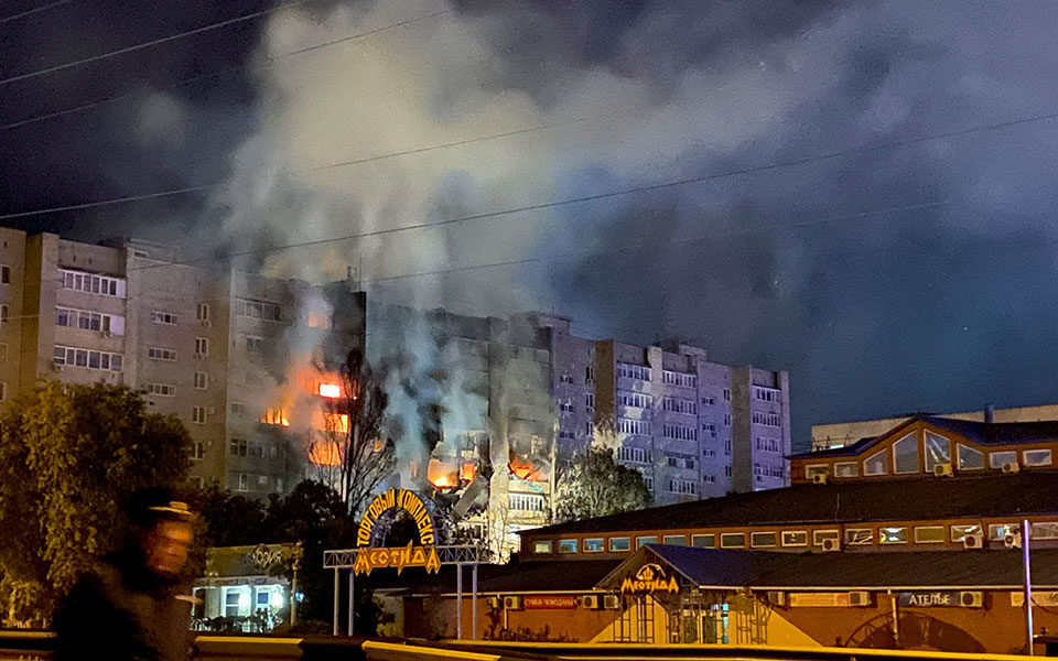 Συνεχείς εκρήξεις στη Ρωσία με τουλάχιστον τρεις νεκρούς