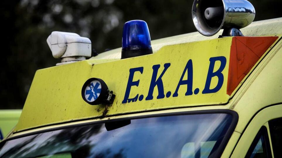 Θεσσαλονίκη: Παιδάκι εγκλωβίστηκε σε κάγκελα περίφραξης