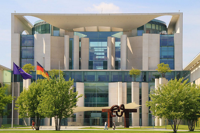 Γερμανία: Αντιδράσεις για την επέκταση του κτιρίου της καγκελαρίας