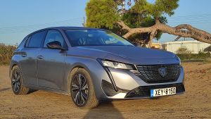 Peugeot 308 1.5 BlueHDI 130 PS EAT8: Ο οικονομικός δρομέας