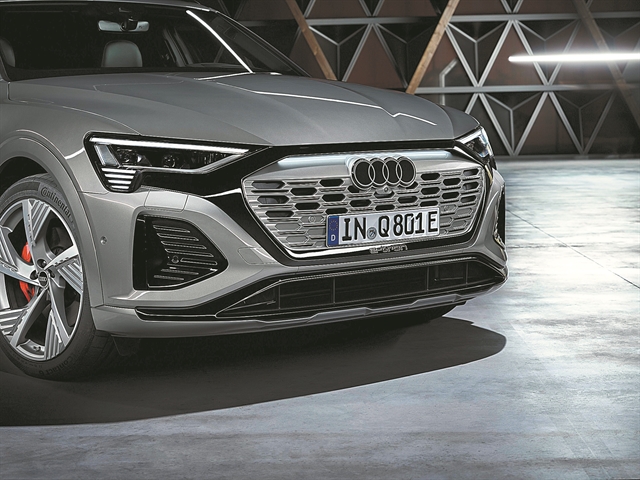 Το νέο  φρεσκαρισμένο σήμα για την Audi